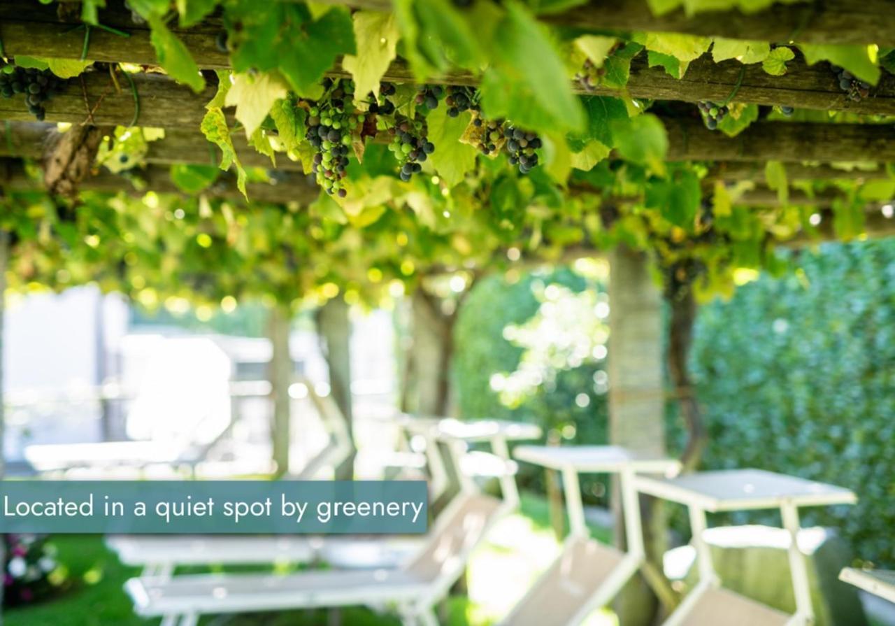 Ascona Lodge, Pool & Garden Retreat מראה חיצוני תמונה