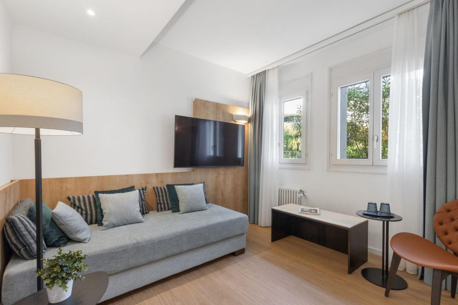 Ascona Lodge, Pool & Garden Retreat מראה חיצוני תמונה